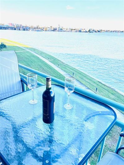 Image No.30-3 Bed Property for sale