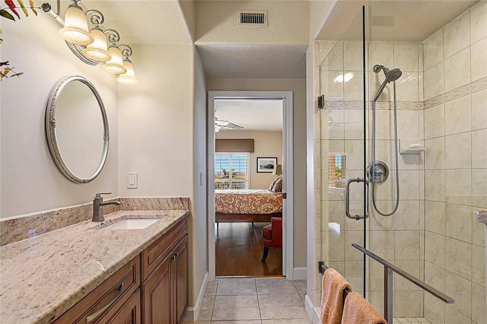 Image No.30-3 Bed Property for sale