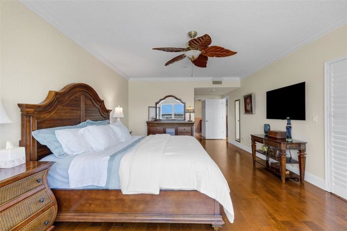 Image No.48-3 Bed Property for sale