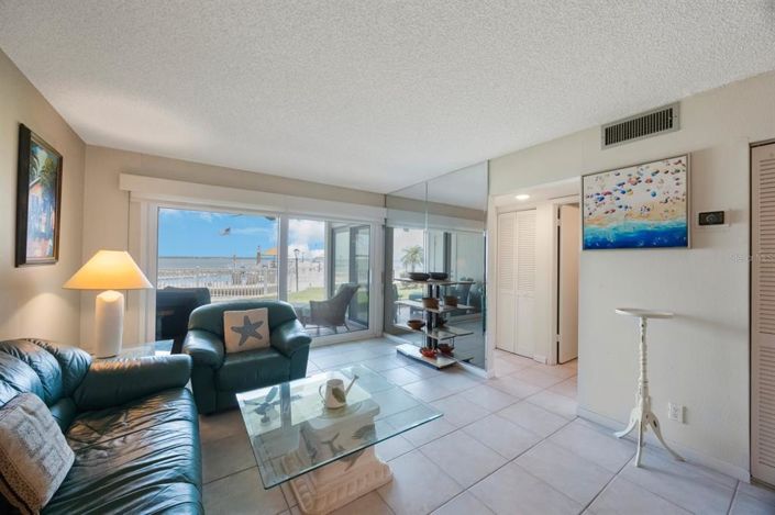 Image No.18-2 Bed Property for sale