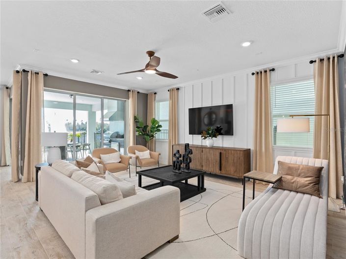 Image No.12-4 Bed Property for sale