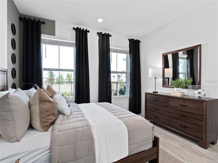 Image No.26-4 Bed Property for sale