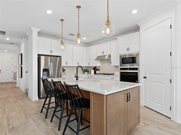 Image No.7-4 Bed Property for sale