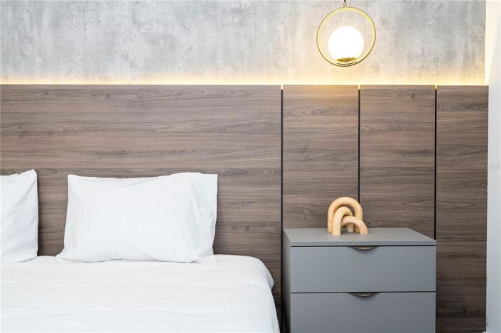 Image No.27-5 Bed Townhouse for sale