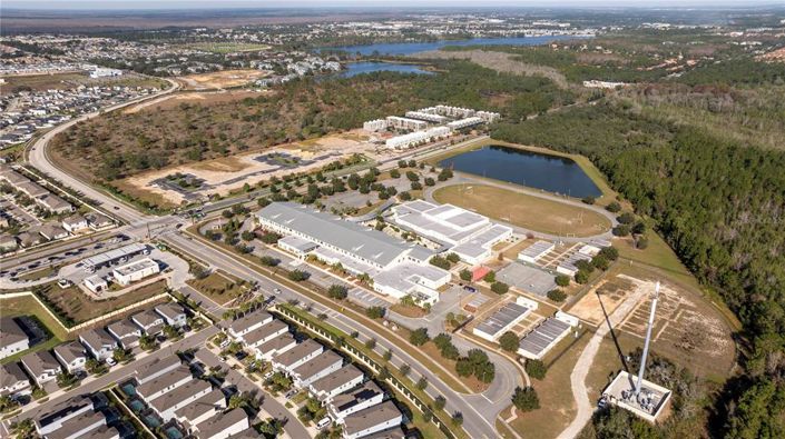 Image No.77-5 Bed Townhouse for sale