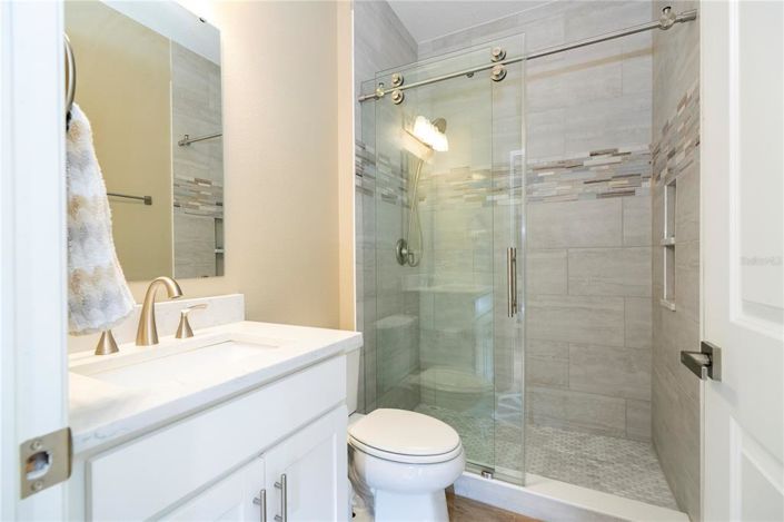 Image No.14-5 Bed Property for sale