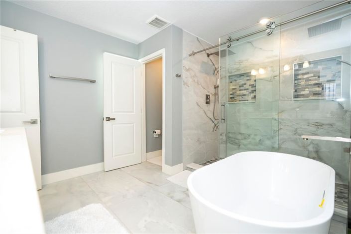 Image No.18-5 Bed Property for sale