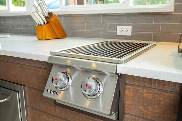 Image No.44-5 Bed Property for sale