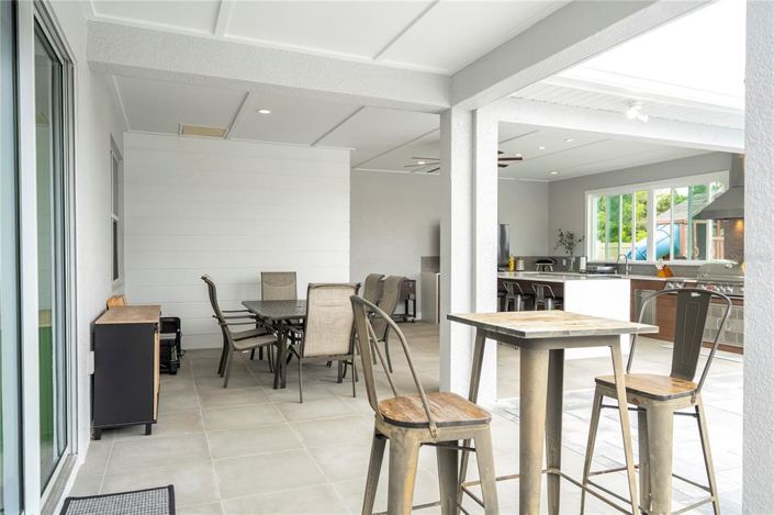 Image No.49-5 Bed Property for sale