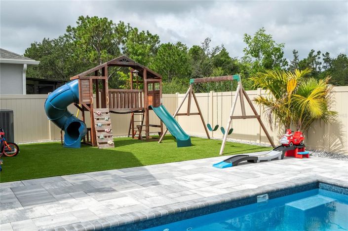 Image No.52-5 Bed Property for sale