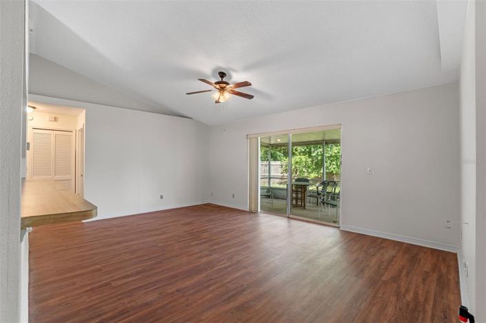 Image No.3-Propriété de 3 chambres à vendre à Davenport