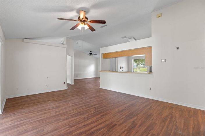 Image No.8-Propriété de 3 chambres à vendre à Davenport