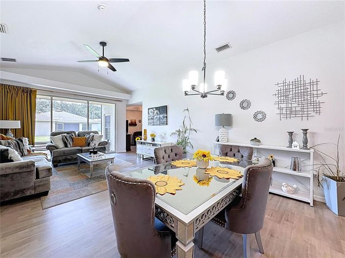 Image No.11-2 Bed Property for sale