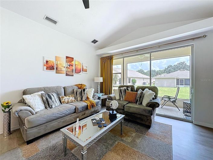 Image No.26-2 Bed Property for sale