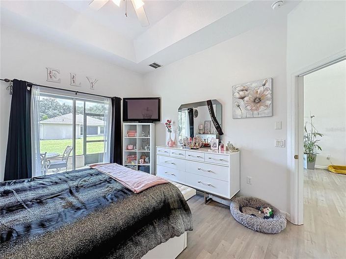 Image No.38-2 Bed Property for sale