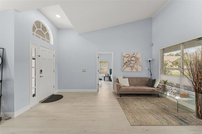 Image No.5-Propriété de 3 chambres à vendre à Kissimmee