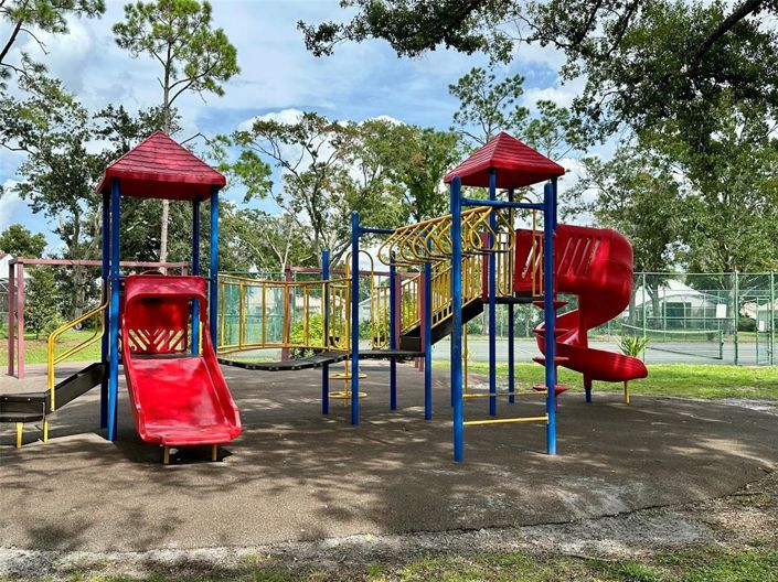 Image No.27-3 Bed Property for sale