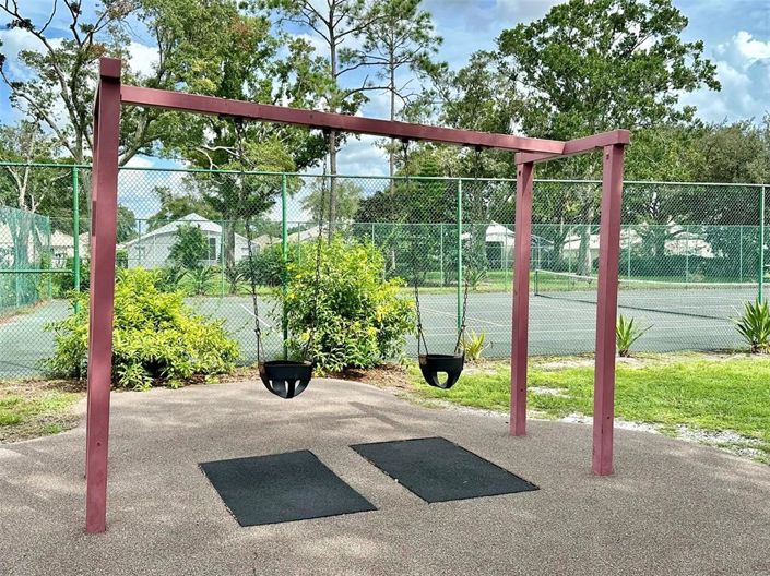 Image No.28-3 Bed Property for sale