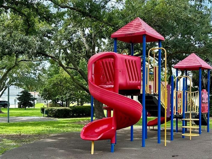 Image No.31-3 Bed Property for sale