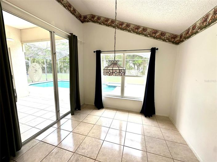 Image No.7-3 Bed Property for sale