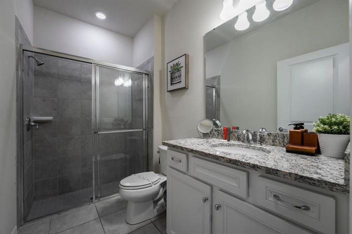 Image No.15-5 Bed Townhouse for sale