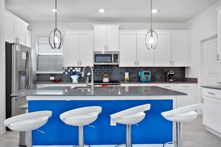 Image No.16-5 Bed Property for sale