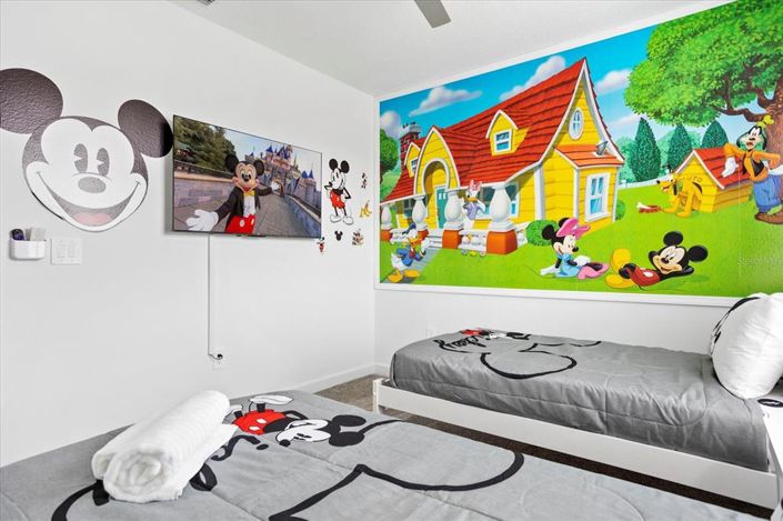 Image No.38-5 Bed Property for sale