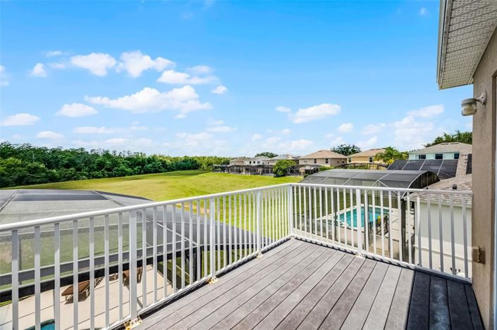 Image No.34-5 Bed Property for sale