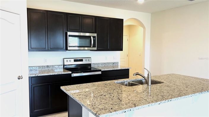 Image No.13-Propriété de 4 chambres à vendre à Davenport