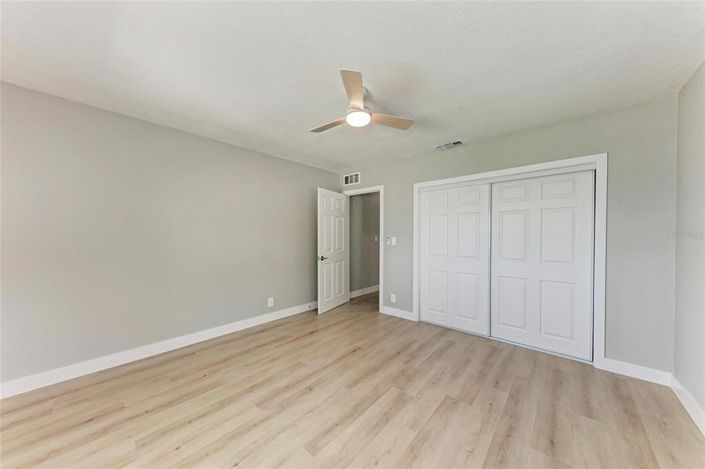 Image No.27-4 Bed Property for sale