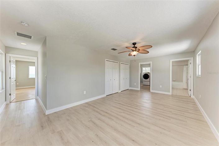 Image No.33-4 Bed Property for sale