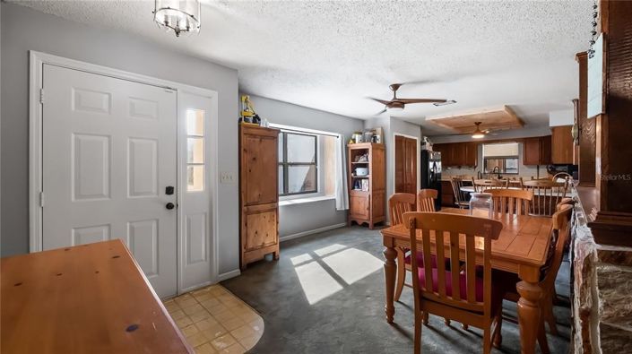 Image No.14-5 Bed Property for sale