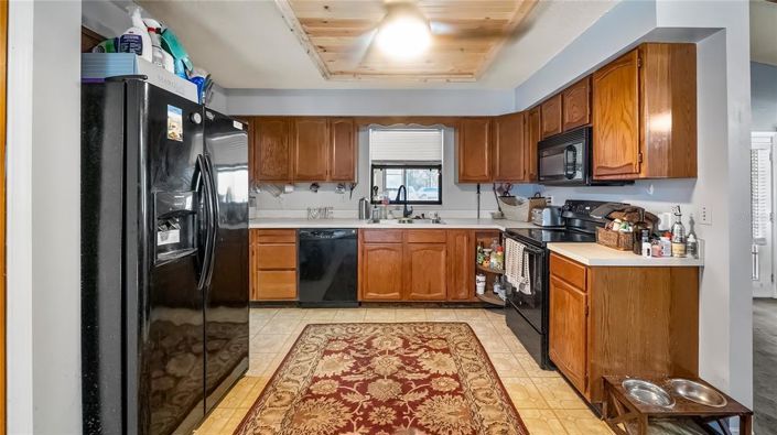 Image No.17-5 Bed Property for sale