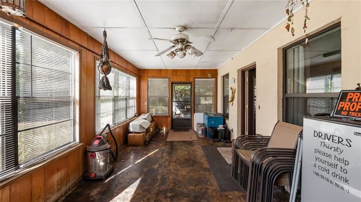 Image No.35-5 Bed Property for sale