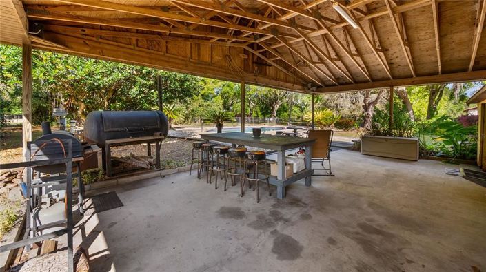 Image No.37-5 Bed Property for sale