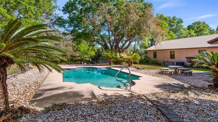 Image No.41-5 Bed Property for sale