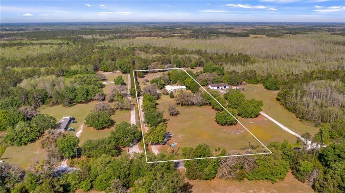 Image No.56-5 Bed Property for sale