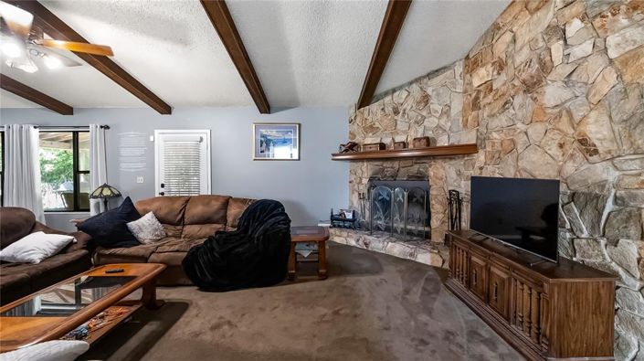 Image No.8-5 Bed Property for sale