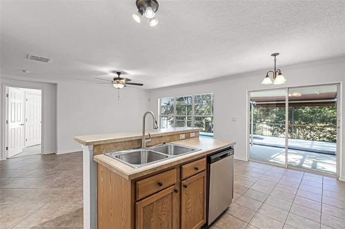 Image No.14-Propriété de 4 chambres à vendre à Clermont