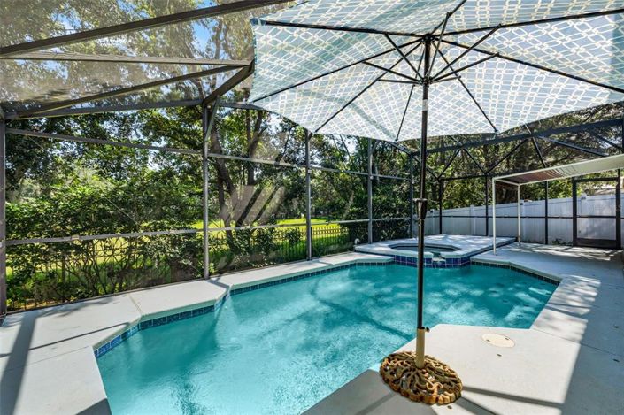 Image No.33-Propriété de 4 chambres à vendre à Clermont