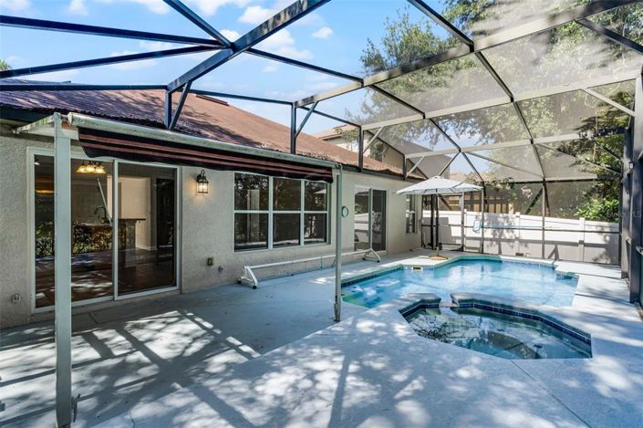 Image No.34-Propriété de 4 chambres à vendre à Clermont