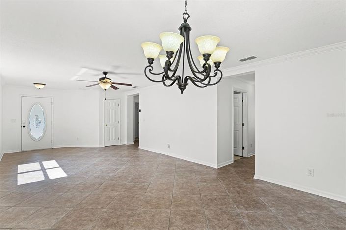 Image No.4-Propriété de 4 chambres à vendre à Clermont