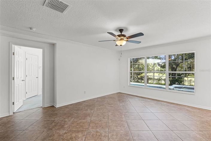 Image No.7-Propriété de 4 chambres à vendre à Clermont