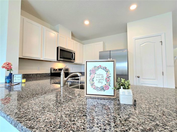 Image No.4-3 Bed Townhouse for sale