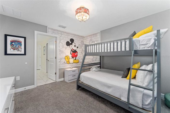 Image No.34-8 Bed Property for sale