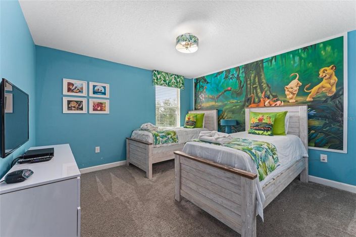 Image No.37-8 Bed Property for sale