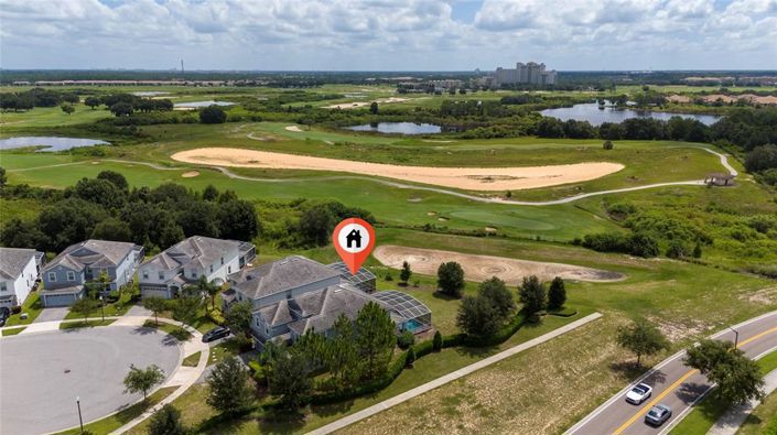 Image No.9-8 Bed Property for sale