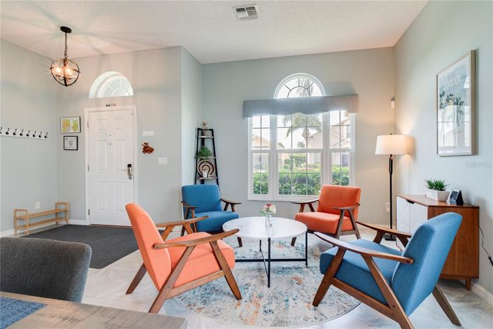 Image No.4-5 Bed Property for sale