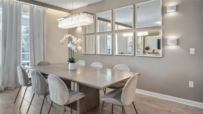 Image No.39-8 Bed Property for sale