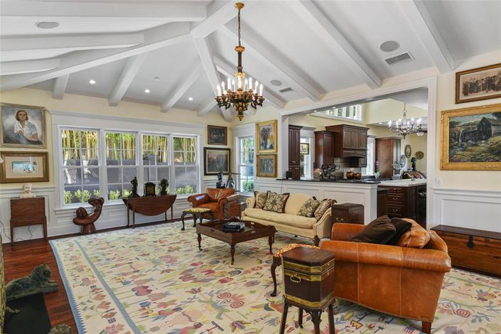 Image No.21-4 Bed Property for sale